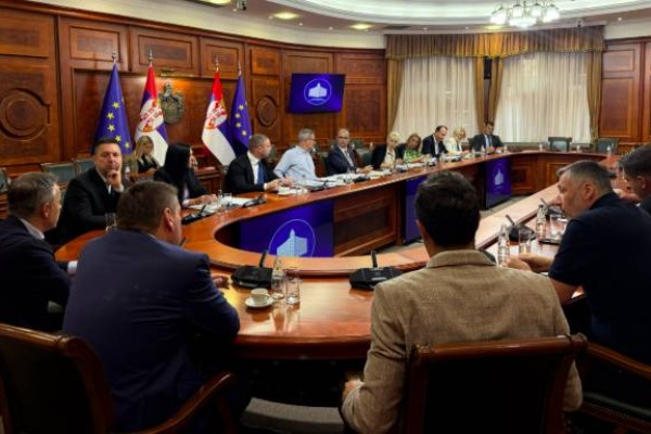 Poljoprivrednici nezadovoljni razgovorima sa predstavnicima Vlade Srbije